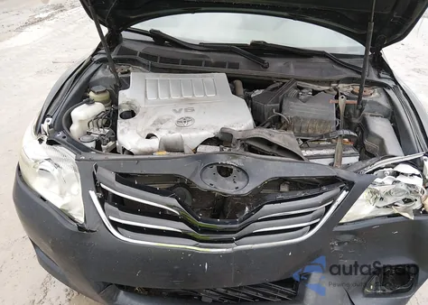 2011 Toyota Camry Xle V6 z USA, uszkodzony, nr VIN 4T1BK3EKXBU126579